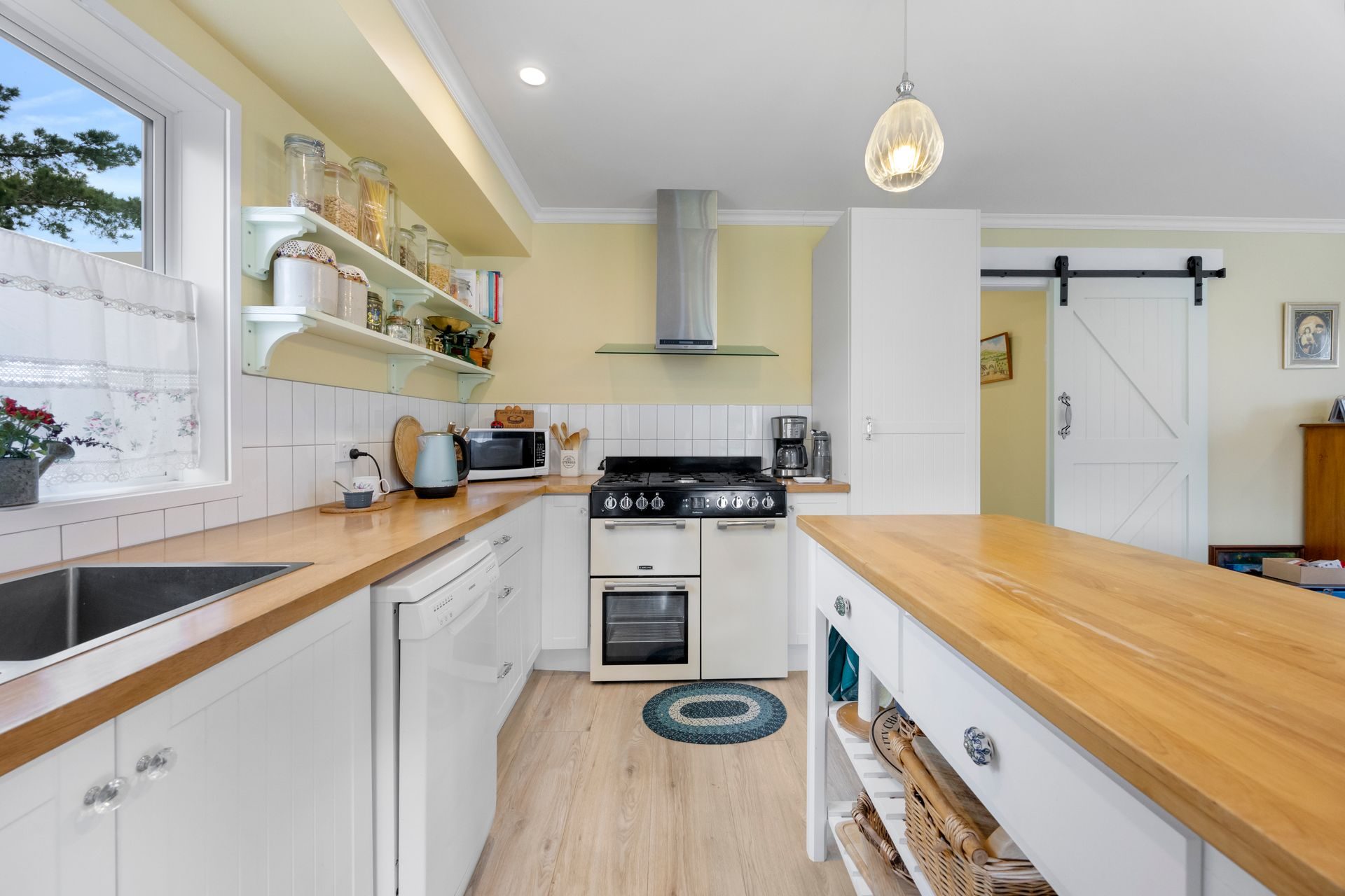 1 Ataahua Place Featherston — slide 2