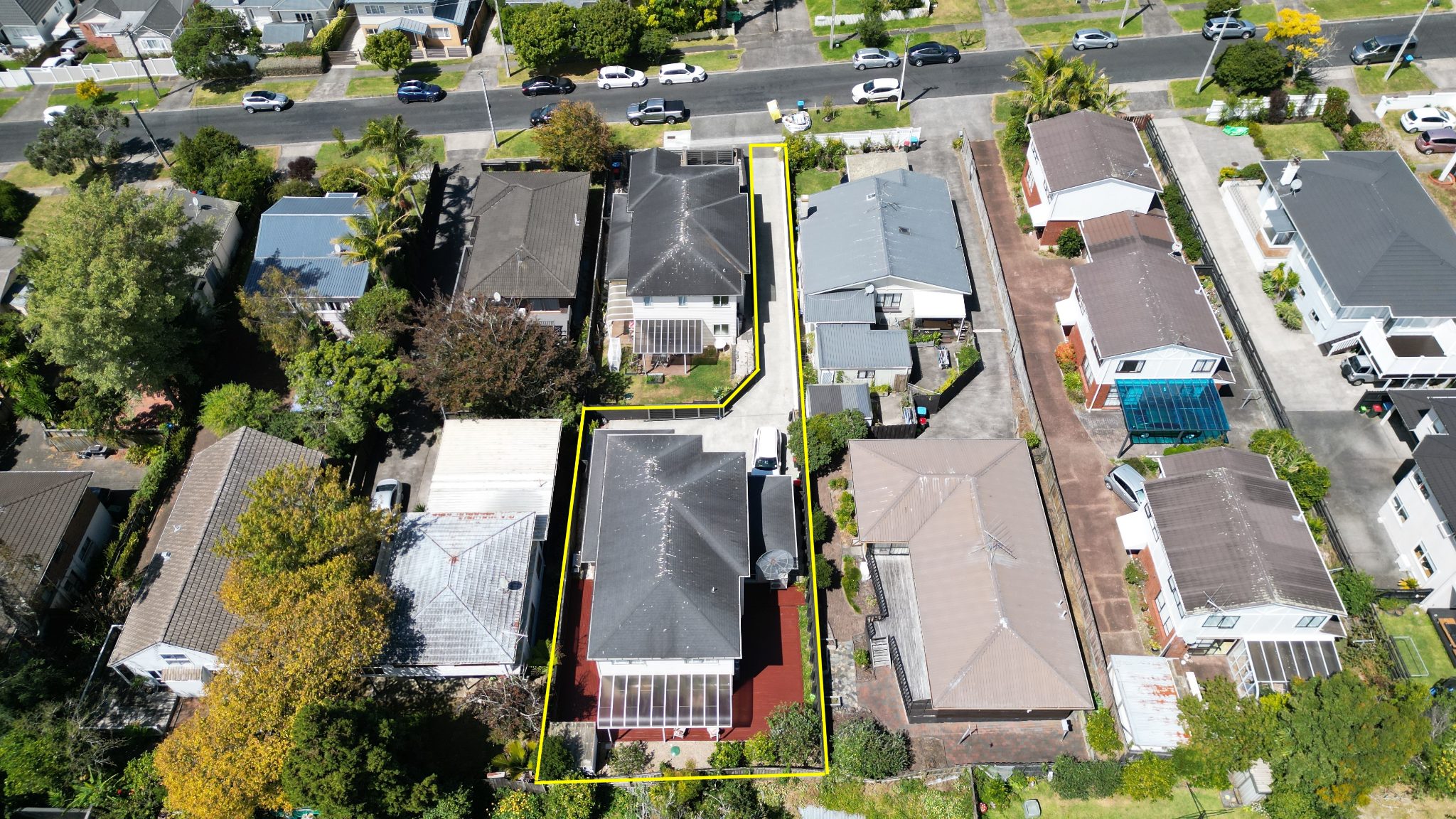 Spacious Family Living in Sandringham — slide 37