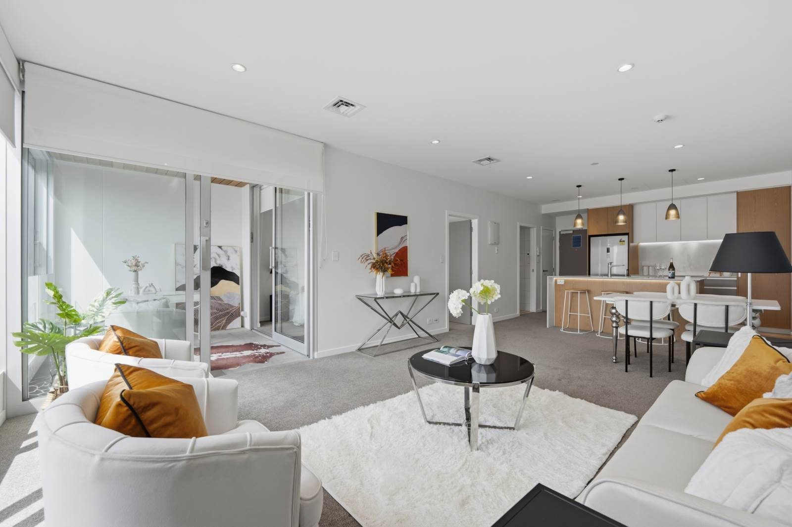 Affordable Luxury Top Location — slide 9