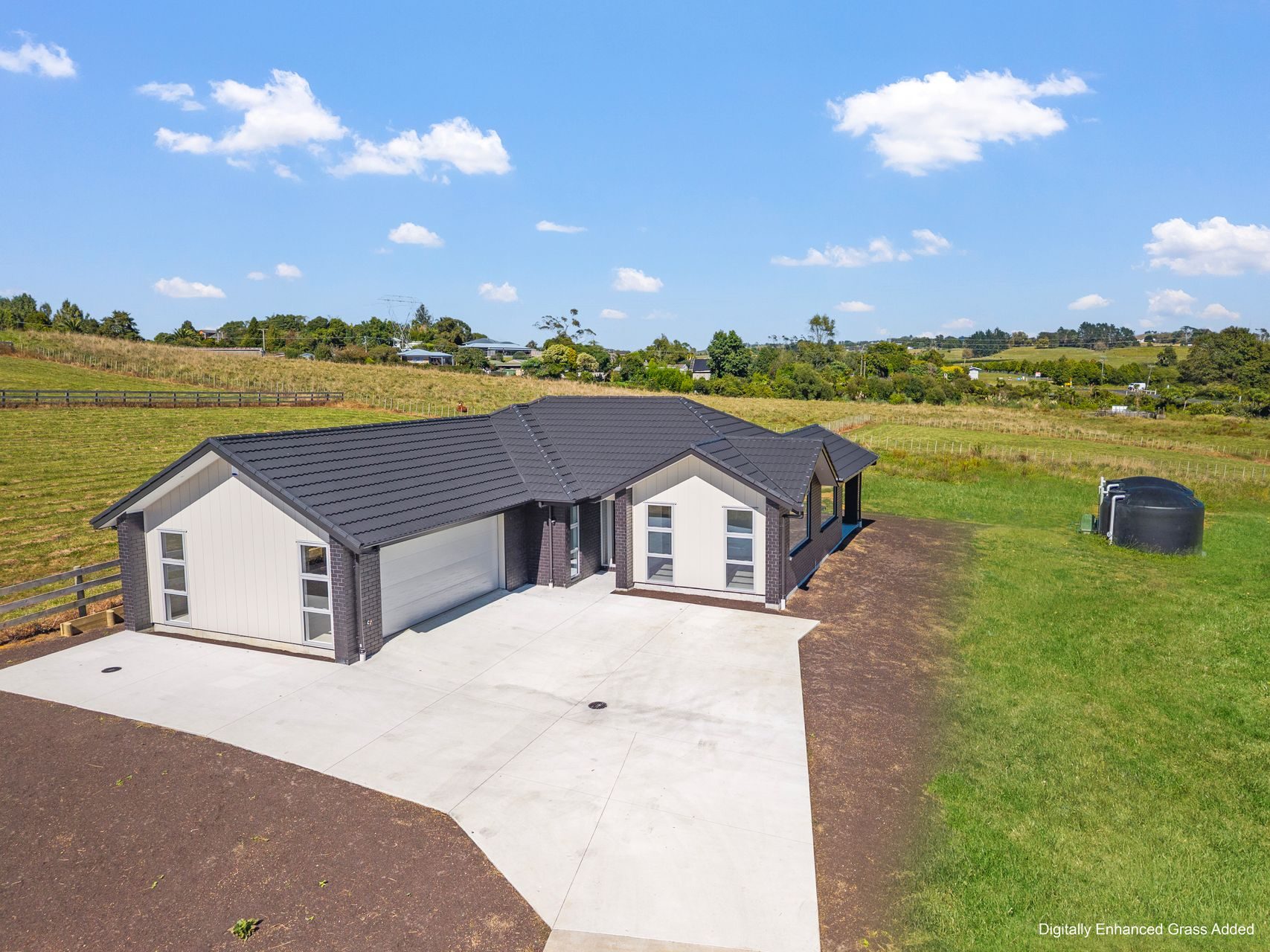 Stunning New Home On 3707m2 — slide 22