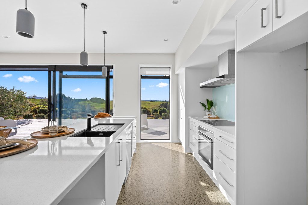 Modern Home, Rural Views — slide 7