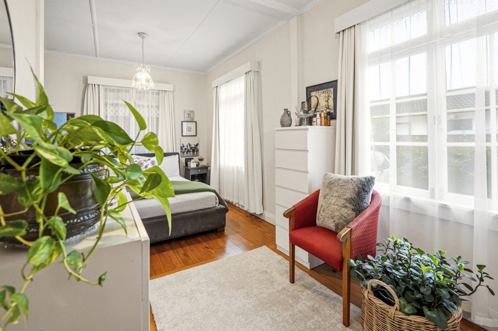 Close to CBD - Your Next Airbnb? — slide 1