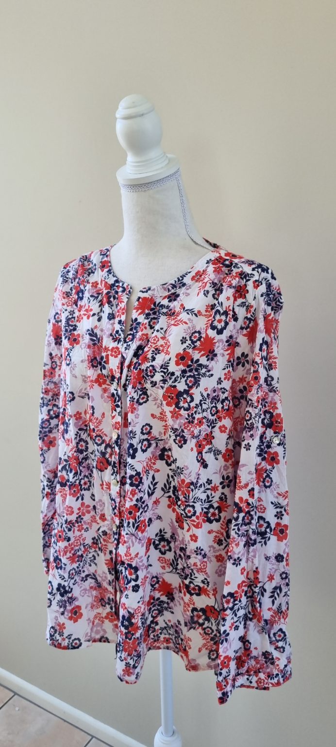 Blue Illusion Shirt size 2L / 18, image 2