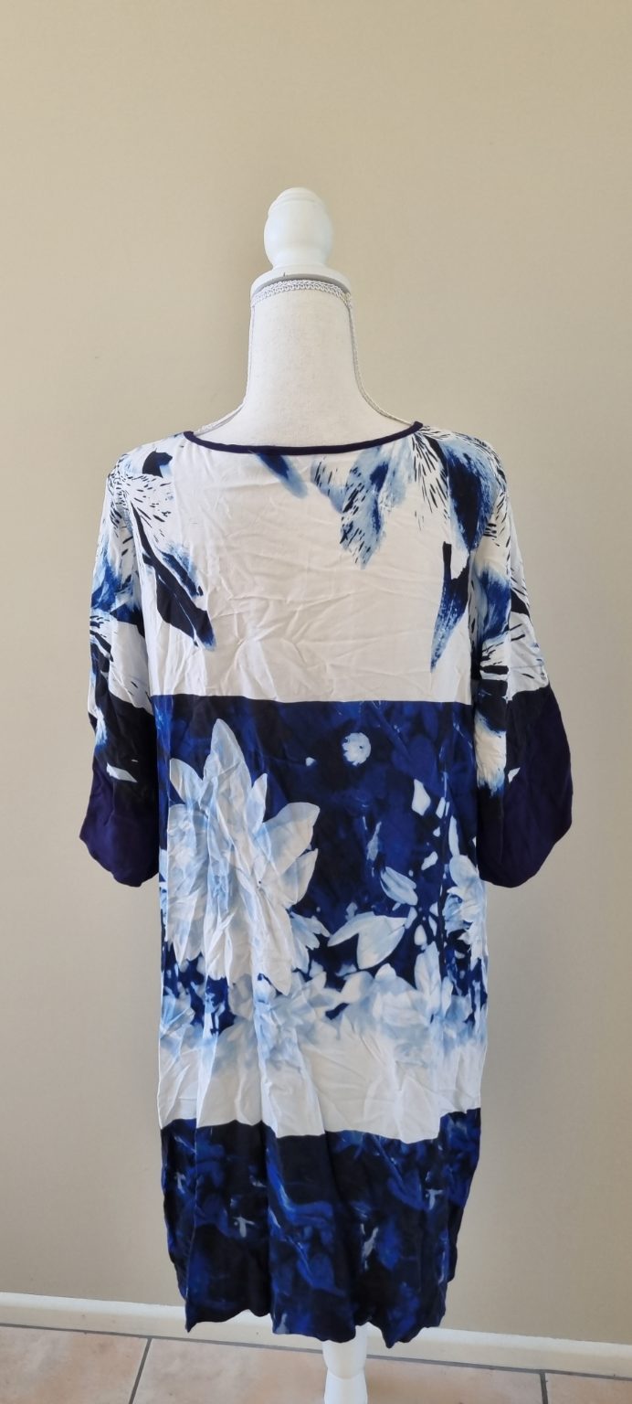 Obi Dress Size 18, image 3