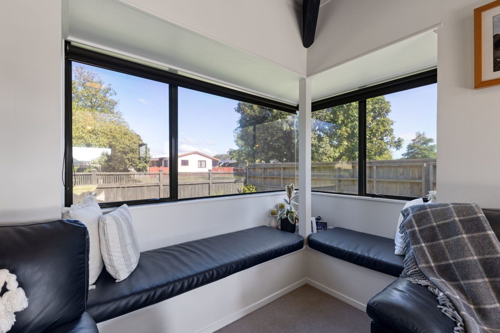 Sun soaked living in Kelvin Grove — slide 16