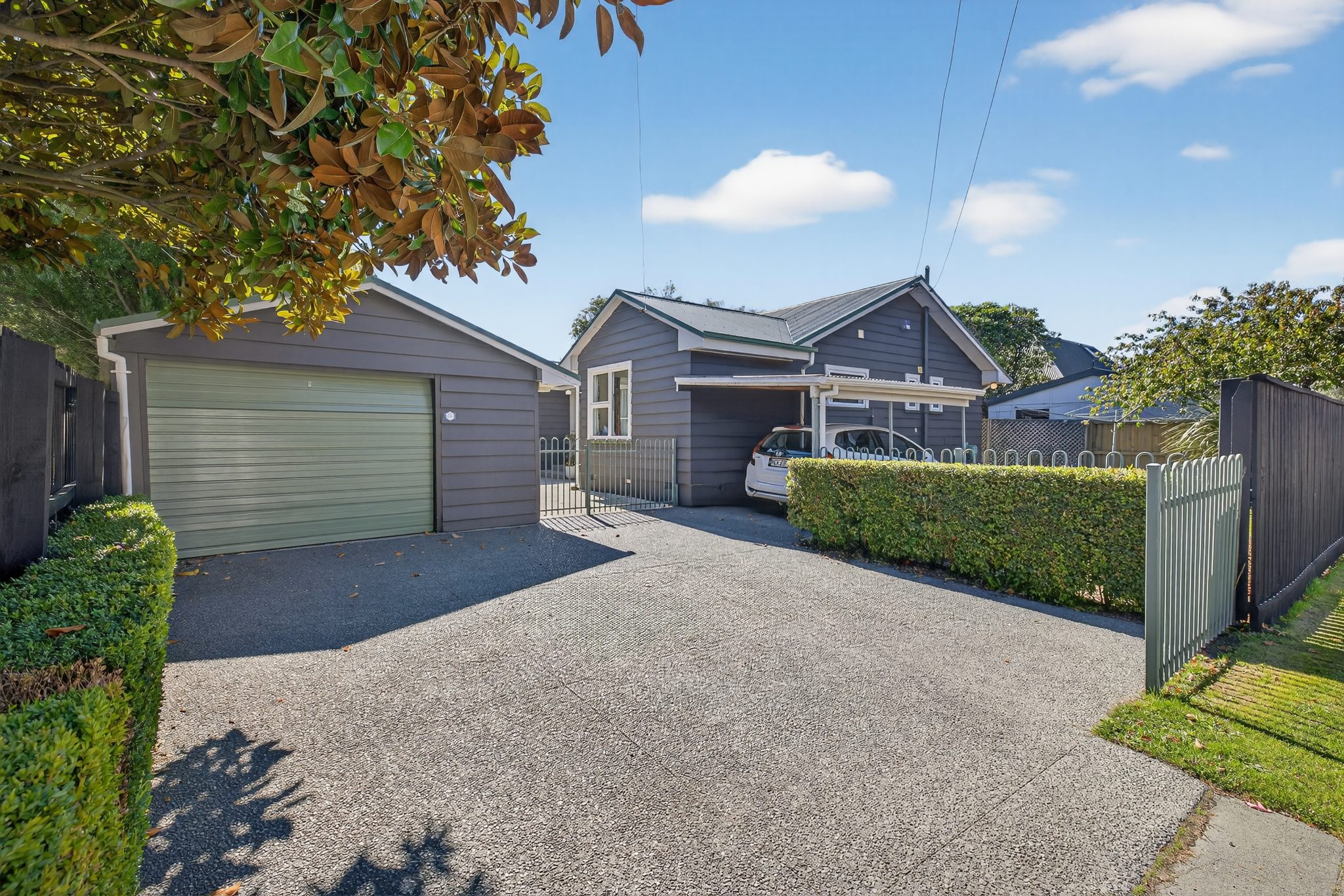 $1,025,000 - Close to Uni, 3 Bed Family home — slide 27