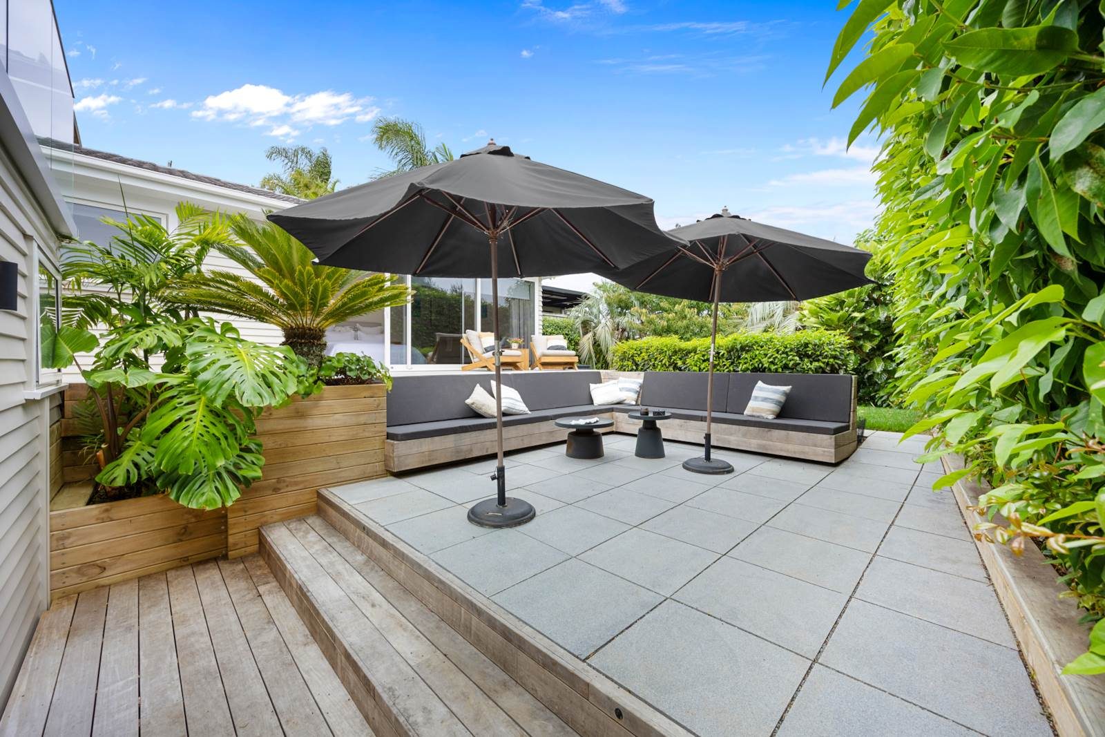 High-spec, flexible family home by Mt Eden border — slide 2