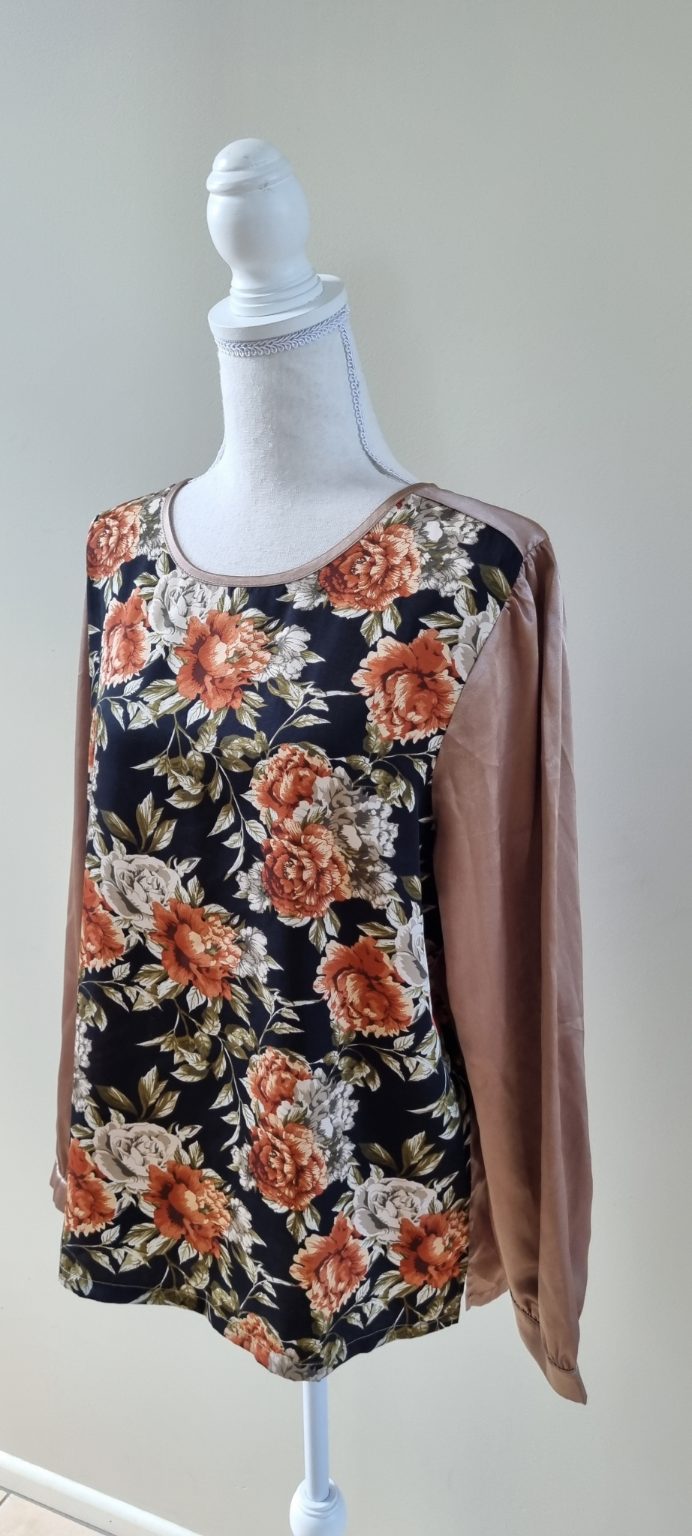 Classified Top size L / 16, image 2