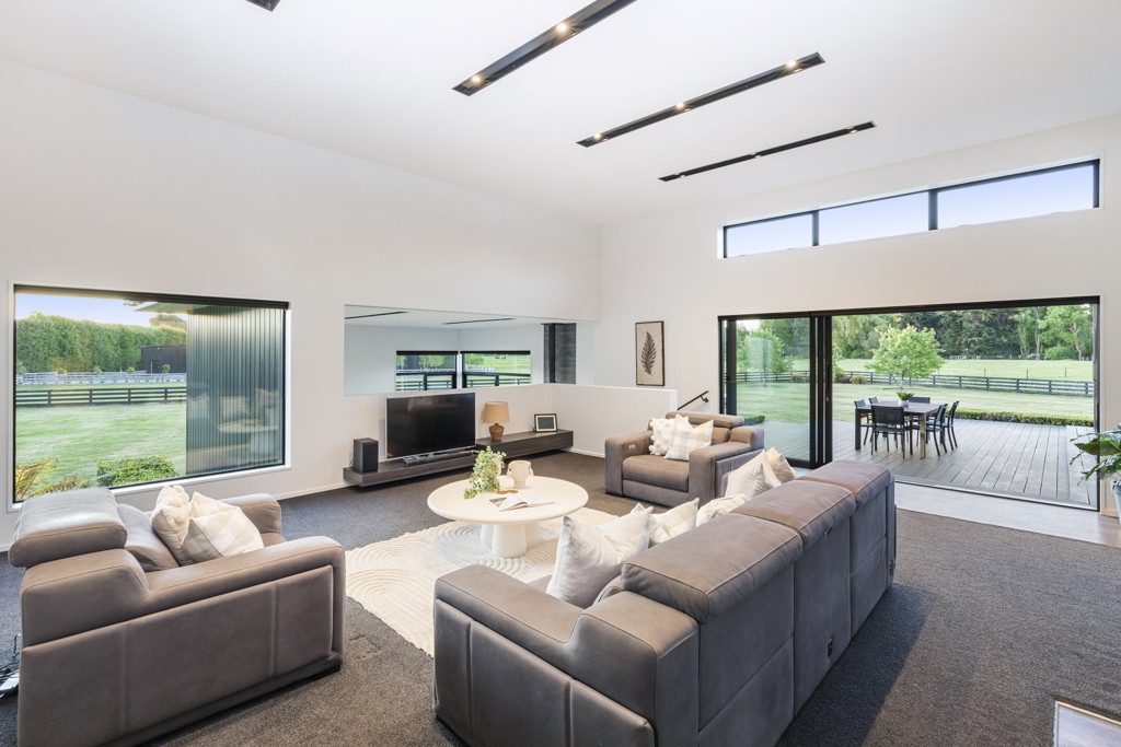 Prime Location, Unmatched Lifestyle, Endless Space — slide 15