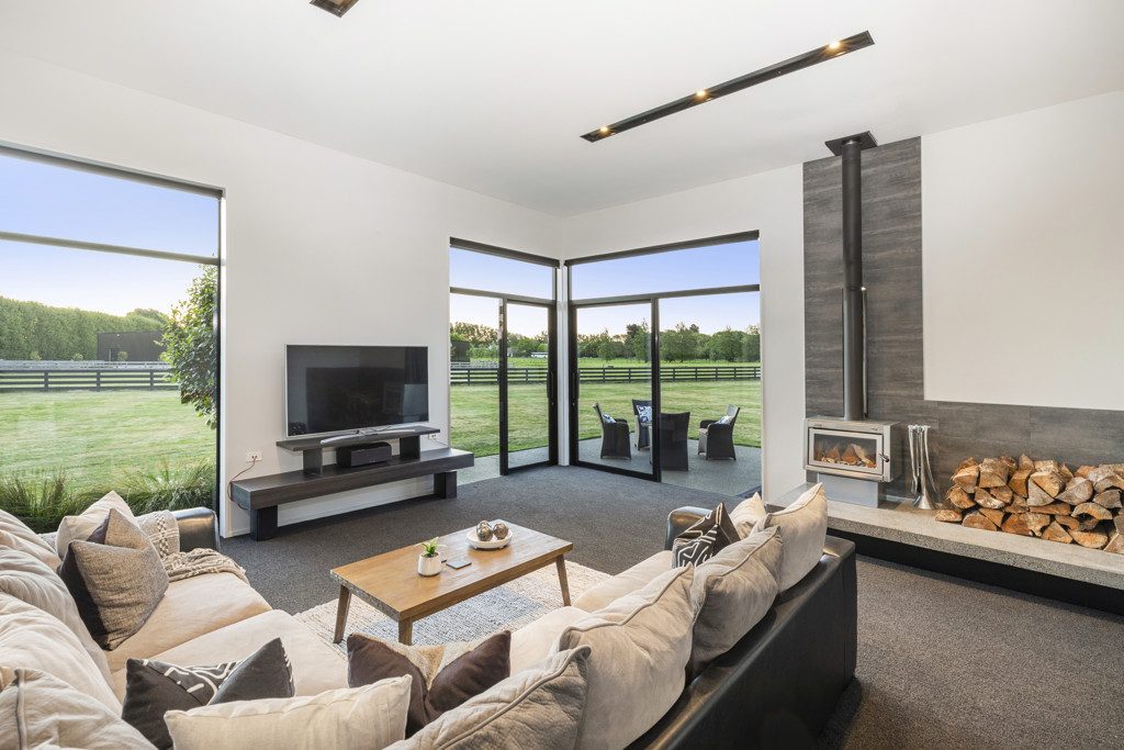 Prime Location, Unmatched Lifestyle, Endless Space — slide 17