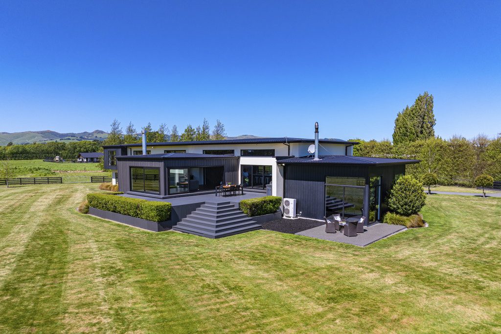 Prime Location, Unmatched Lifestyle, Endless Space — slide 38