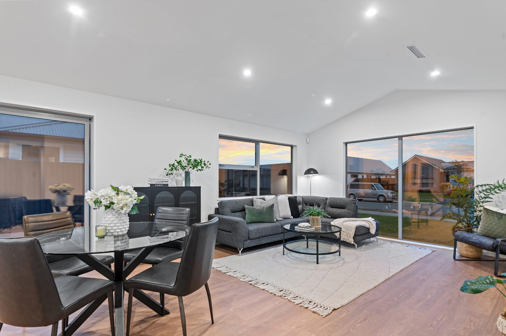 Modern Living Done Right! — slide 7