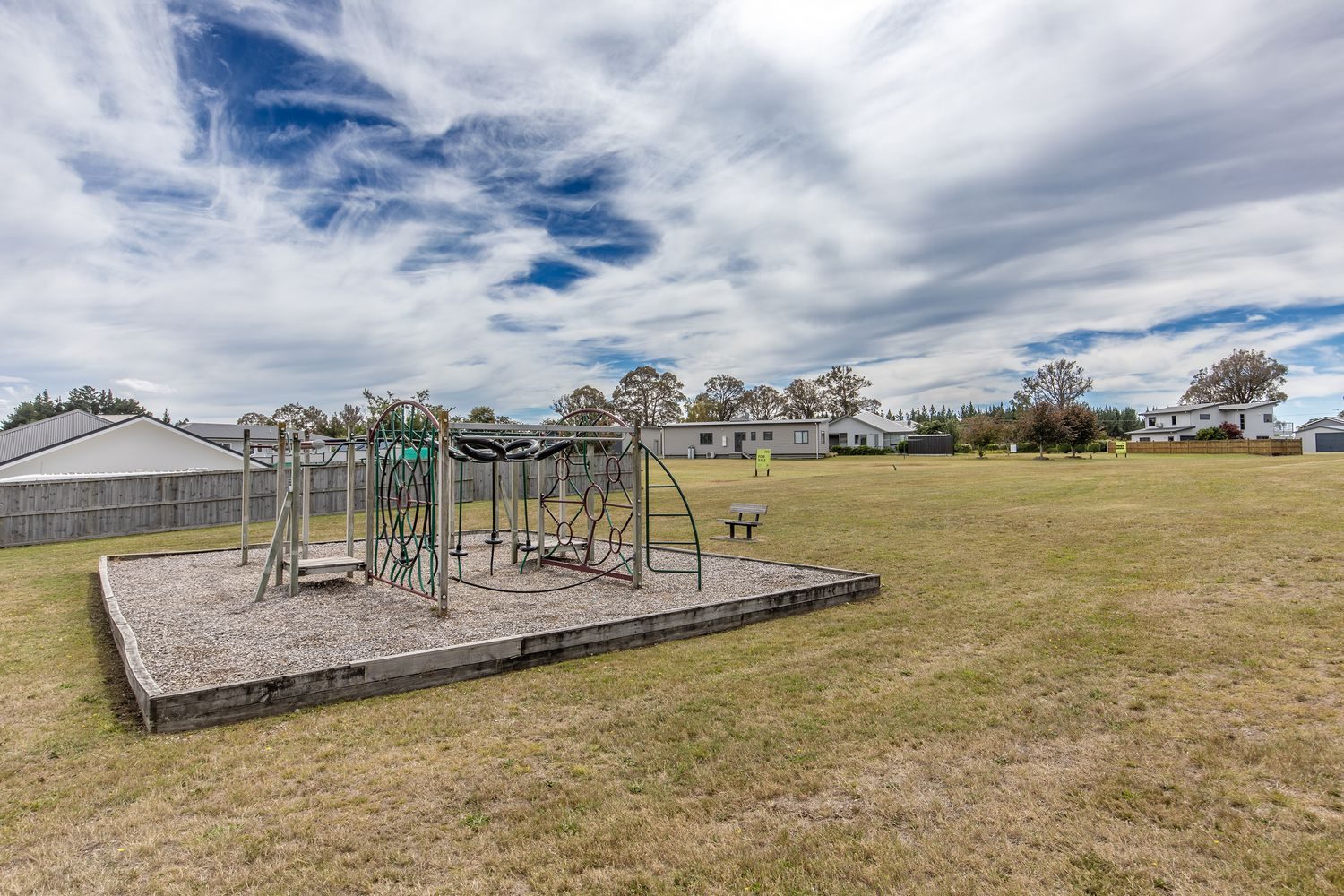 Reserve Frontage - What A Price! — slide 13