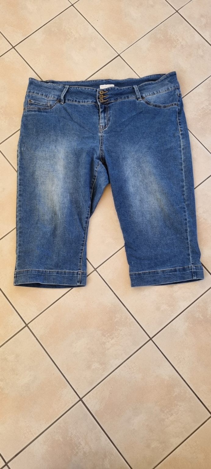Denim Republic Curve Jeans size 22