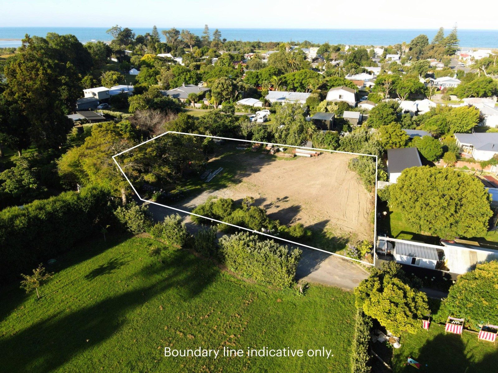 A Coastal Site with Architectural Legacy — slide 1