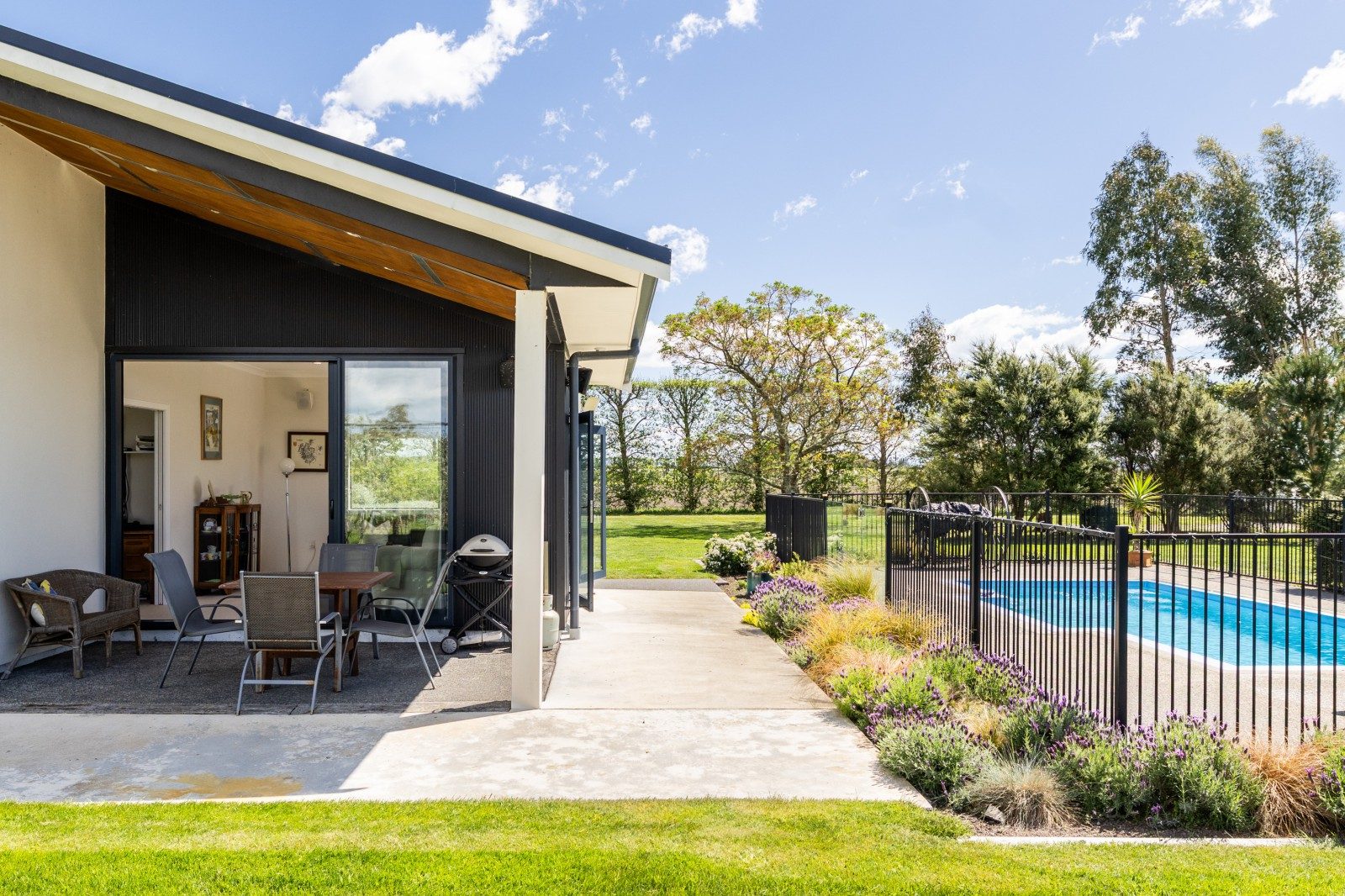 Complete Lifestyle. Two Homes, Pool and Income — slide 24