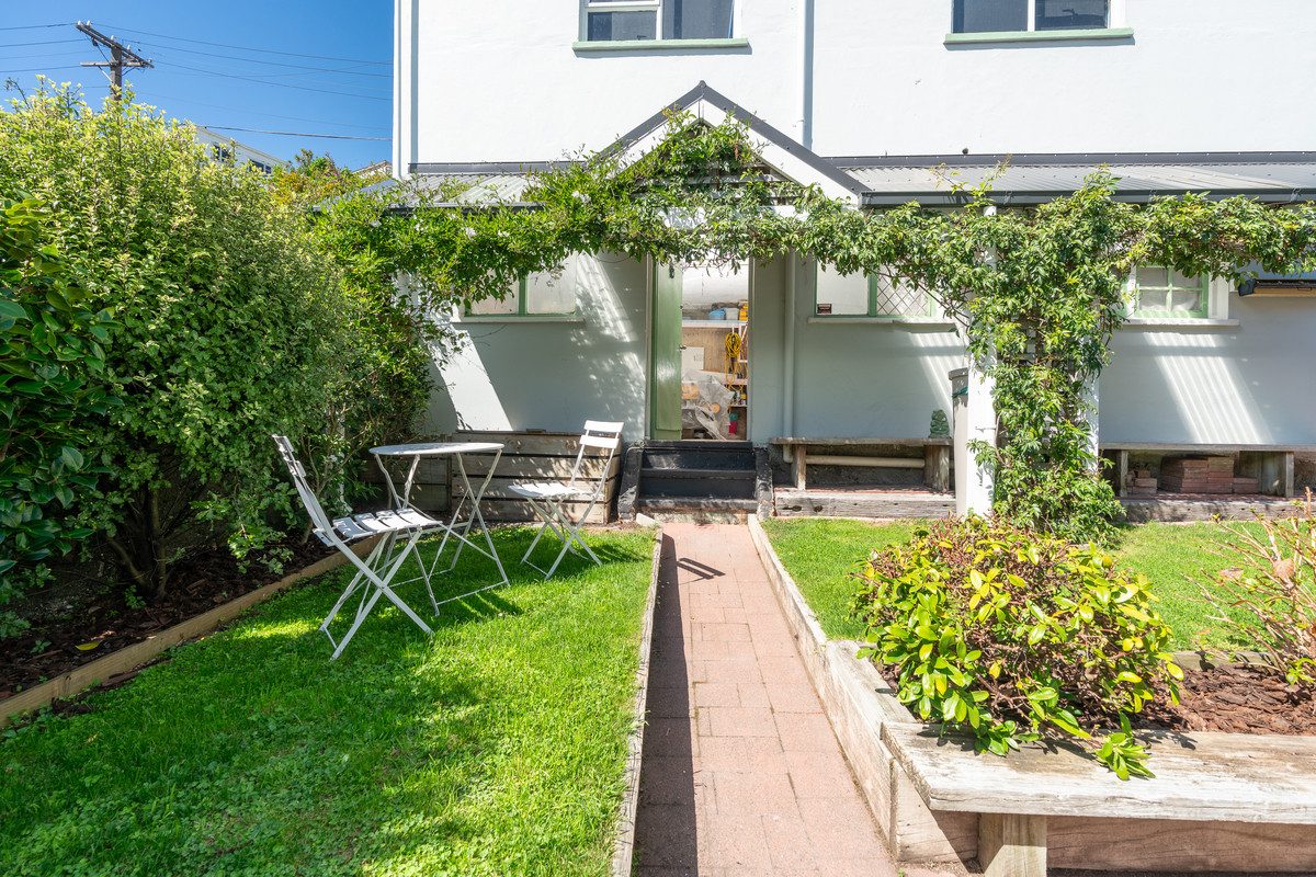 SUN, SPACE & TRIPLE GARAGING - A RARE OPPORTUNITY — slide 22