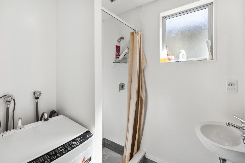 6 Bedrooms. Solid Construction. Smart Investment. — slide 11