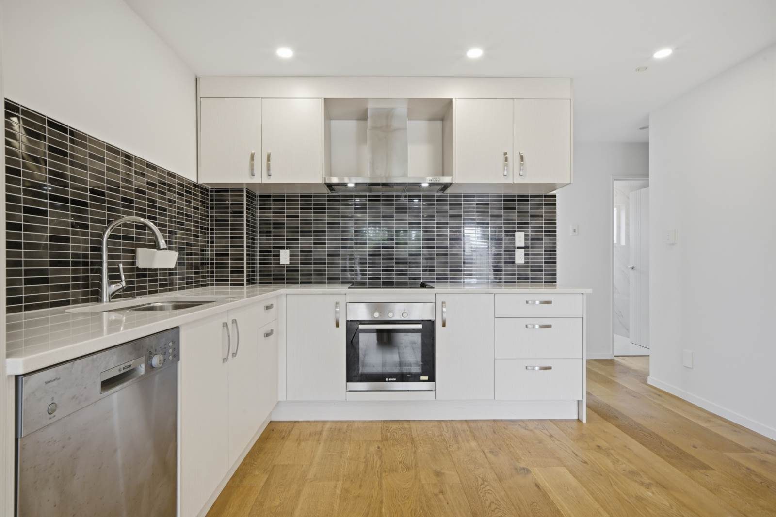 Affordable Modern Home in Rangitoto Zone — slide 5