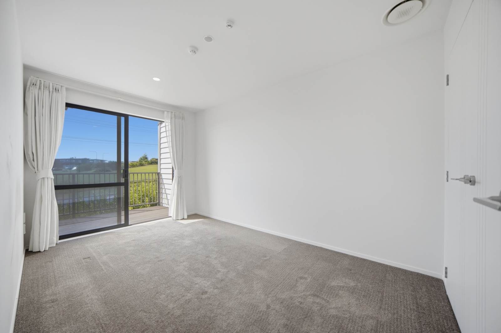 Affordable Modern Home in Rangitoto Zone — slide 18