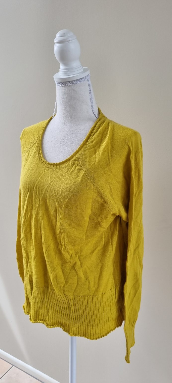 Emerge Merino Wool Top size M, image 2