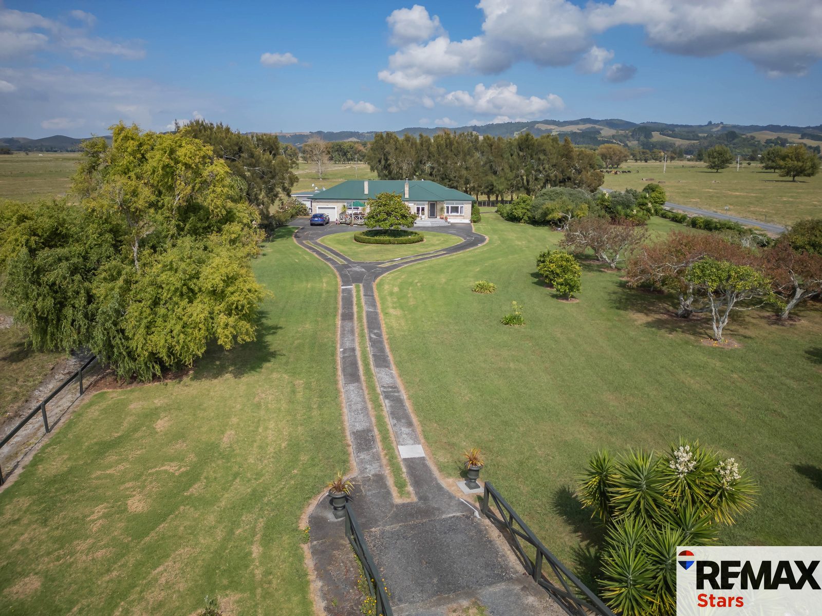 Miranda Homestead - Coastal Calm, Country Freedom — slide 1
