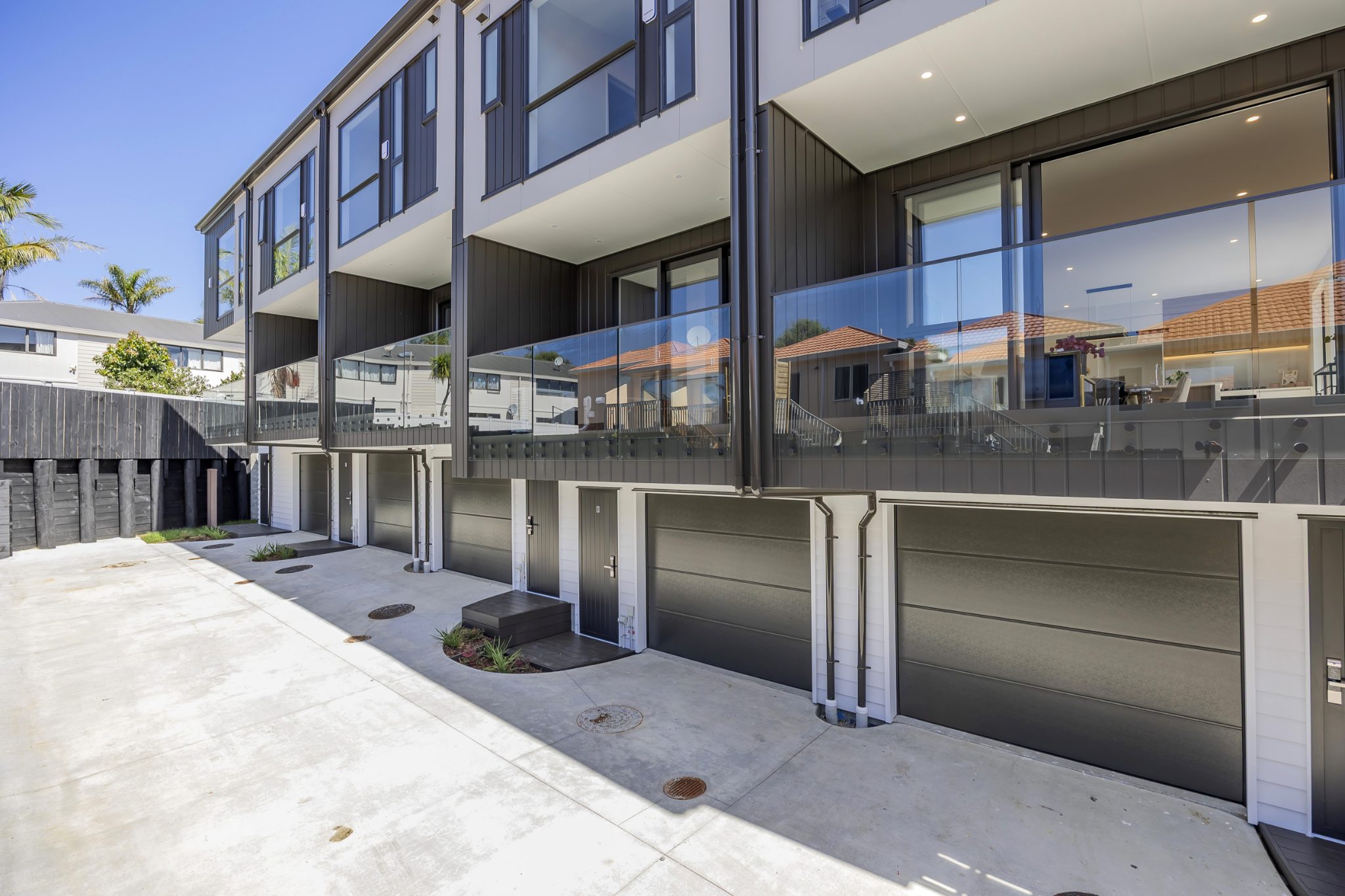 New Freehold Homes in Oteha - 17B & 17E — slide 27