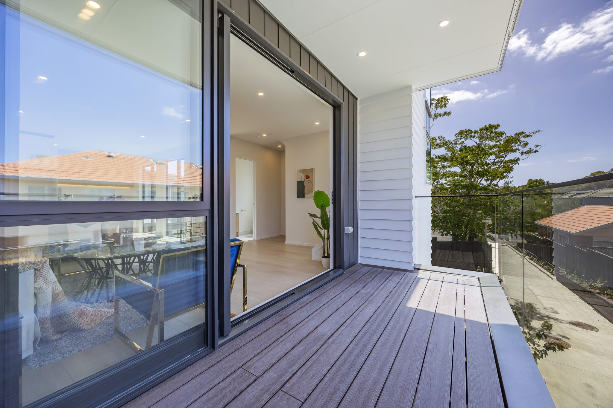New Freehold Homes in Oteha - 17B & 17E — slide 17