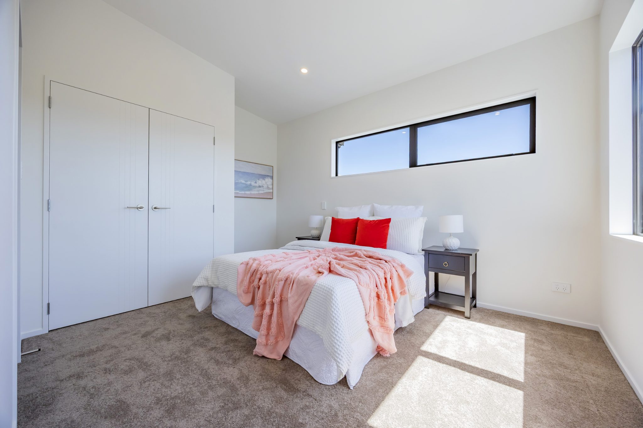 New Freehold Homes in Oteha - 17B & 17E — slide 14