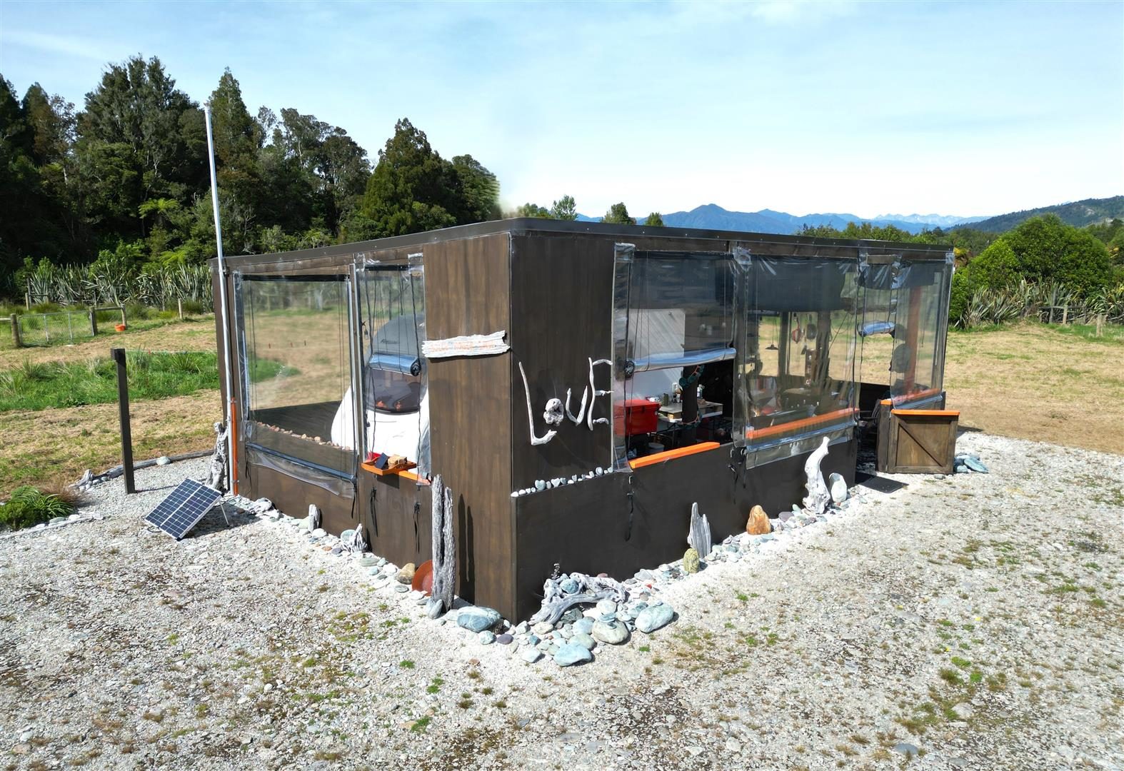 PEACEUL OFF-GRID ESCAPE — slide 21