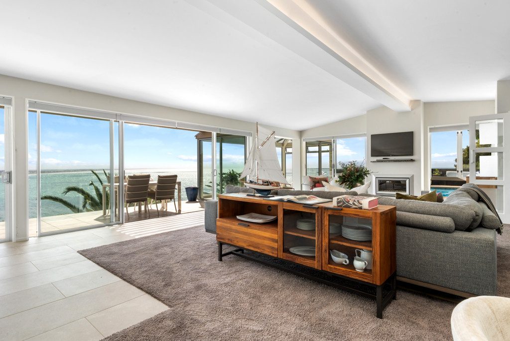 Coastal Luxury on a Grand Scale — slide 10