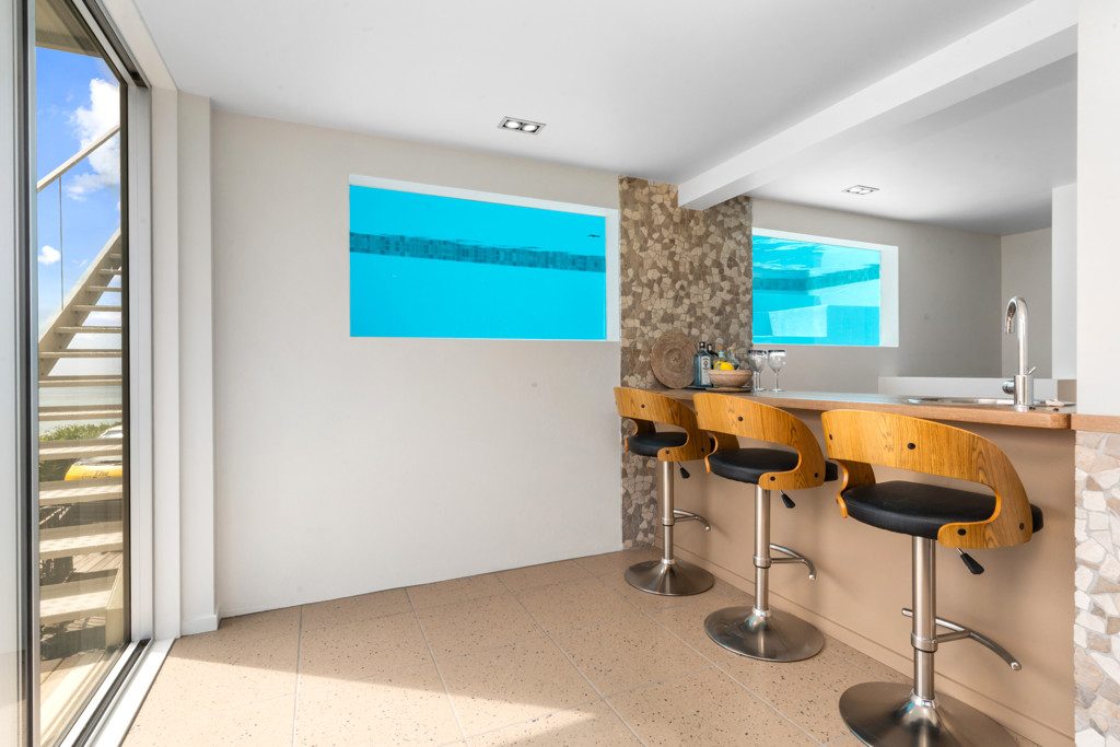Coastal Luxury on a Grand Scale — slide 27