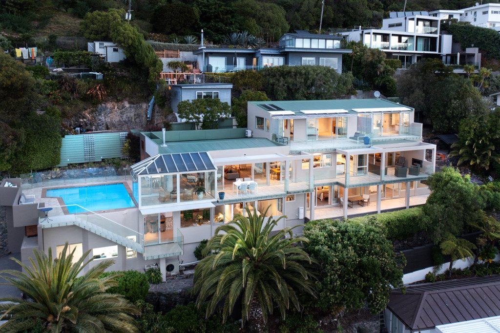Coastal Luxury on a Grand Scale — slide 33