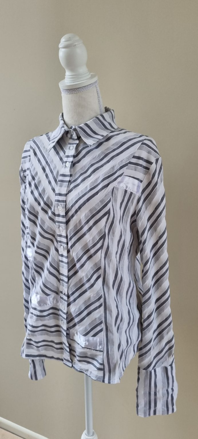 Kooky Tunic Shirt size 16, image 2
