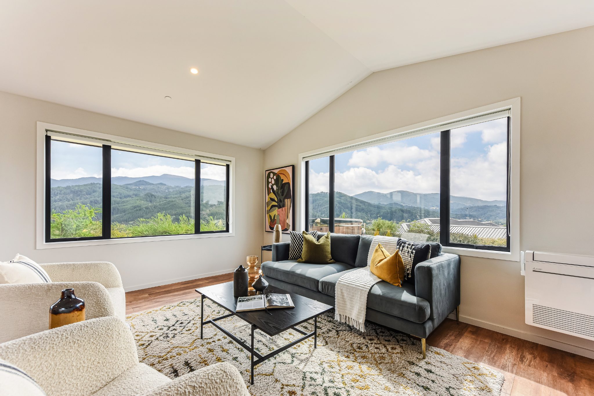 Peaceful Living with Stunning Views — slide 9