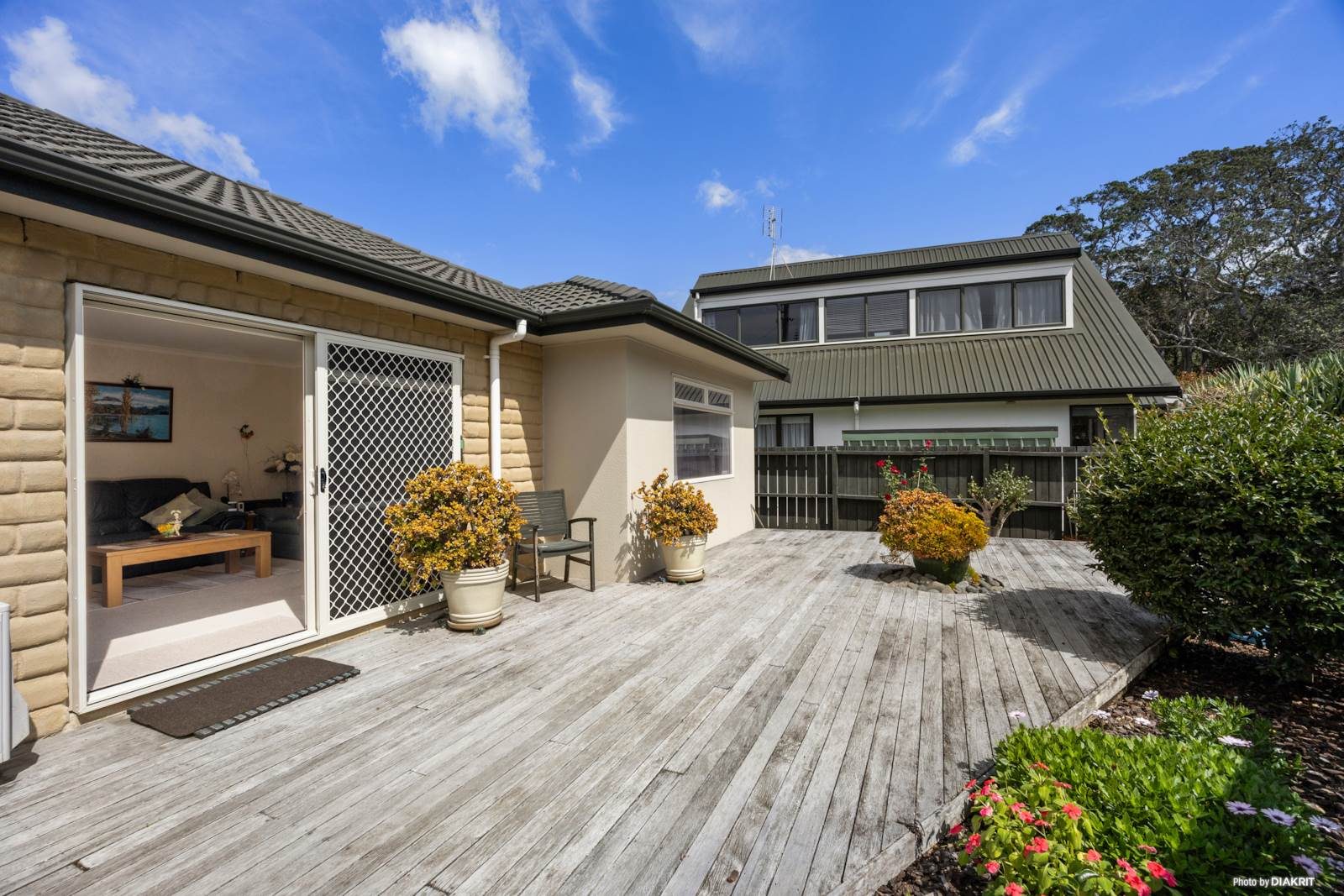 Smart Seaside Downsizing — slide 2