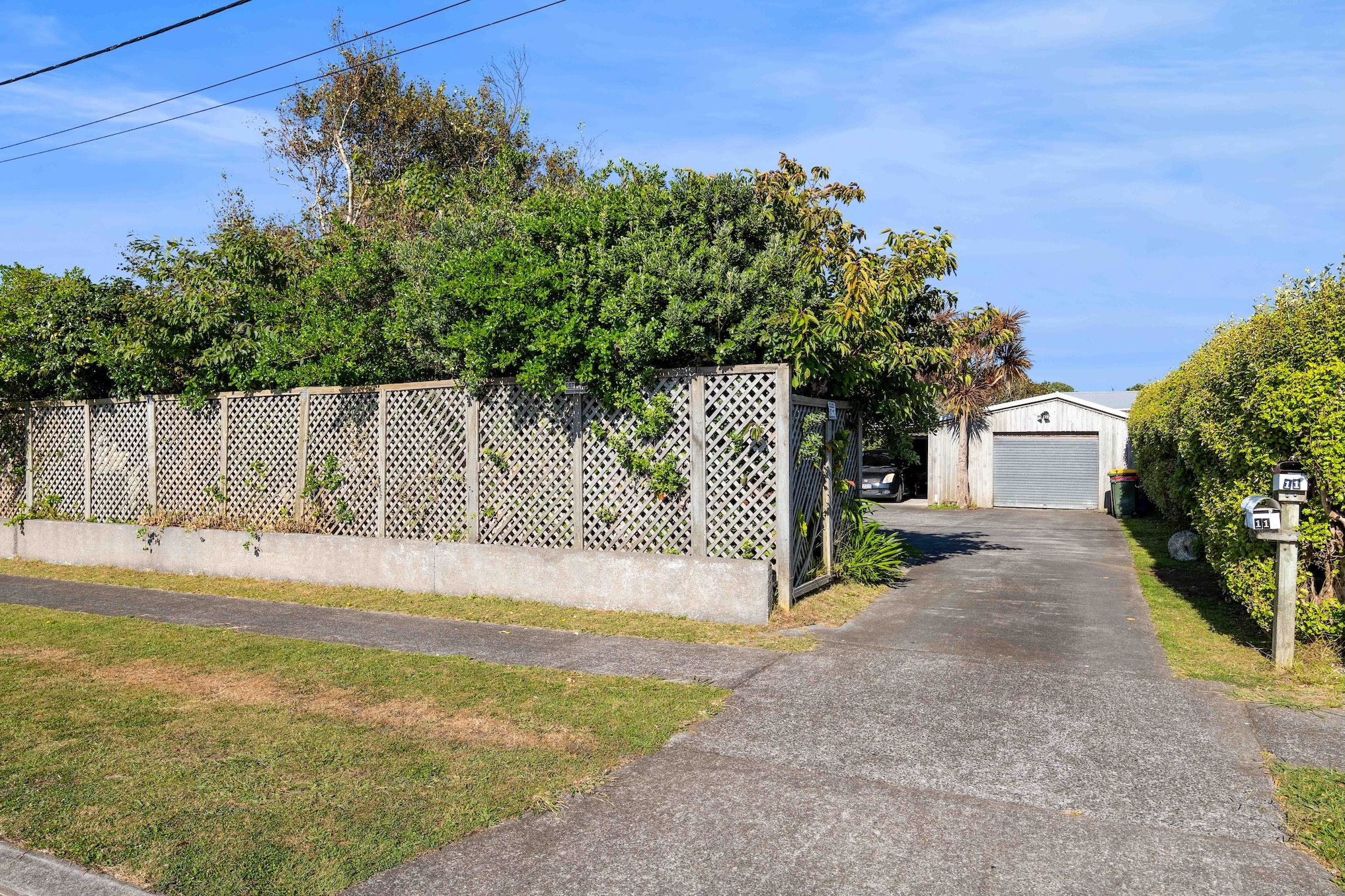 STRONG INVESTMENT!! - $750/WK — slide 24