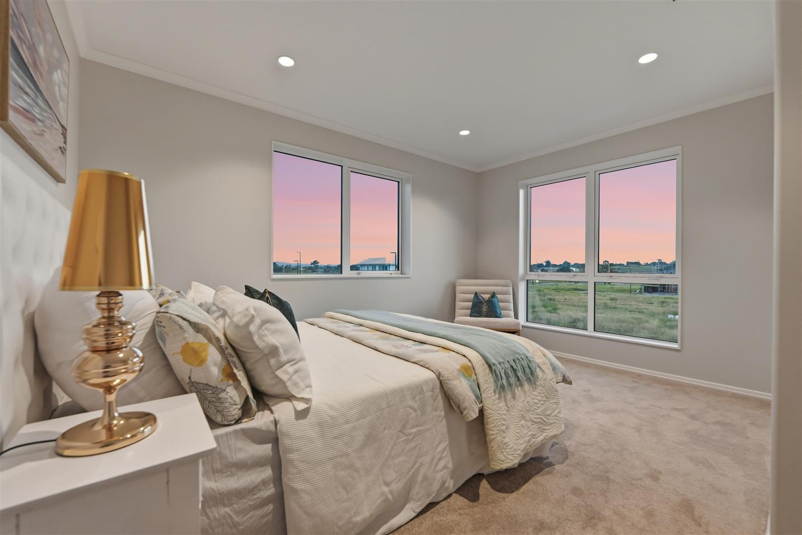 SHOWCASING STYLE MASTERPIECE– 5 BEDROOMS LUXURY! — slide 43
