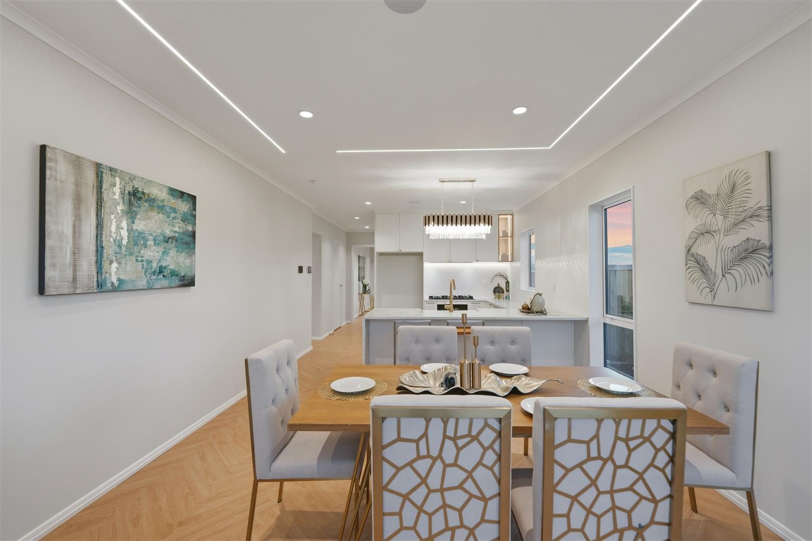 SHOWCASING STYLE MASTERPIECE– 5 BEDROOMS LUXURY! — slide 30