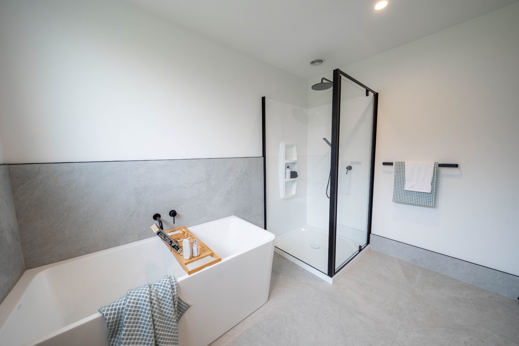 Stylish New Build Ready to Enjoy — slide 13