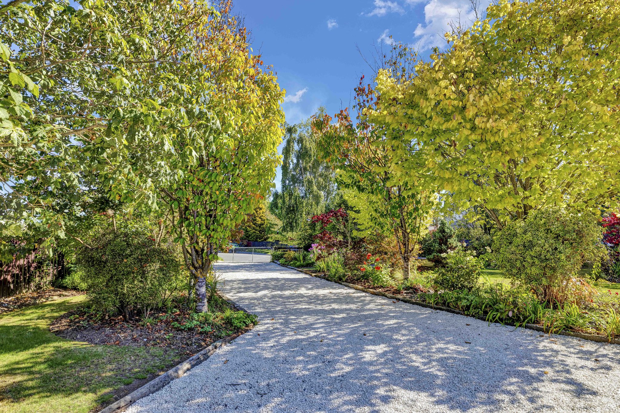 Your Private Garden Oasis Awaits — slide 2