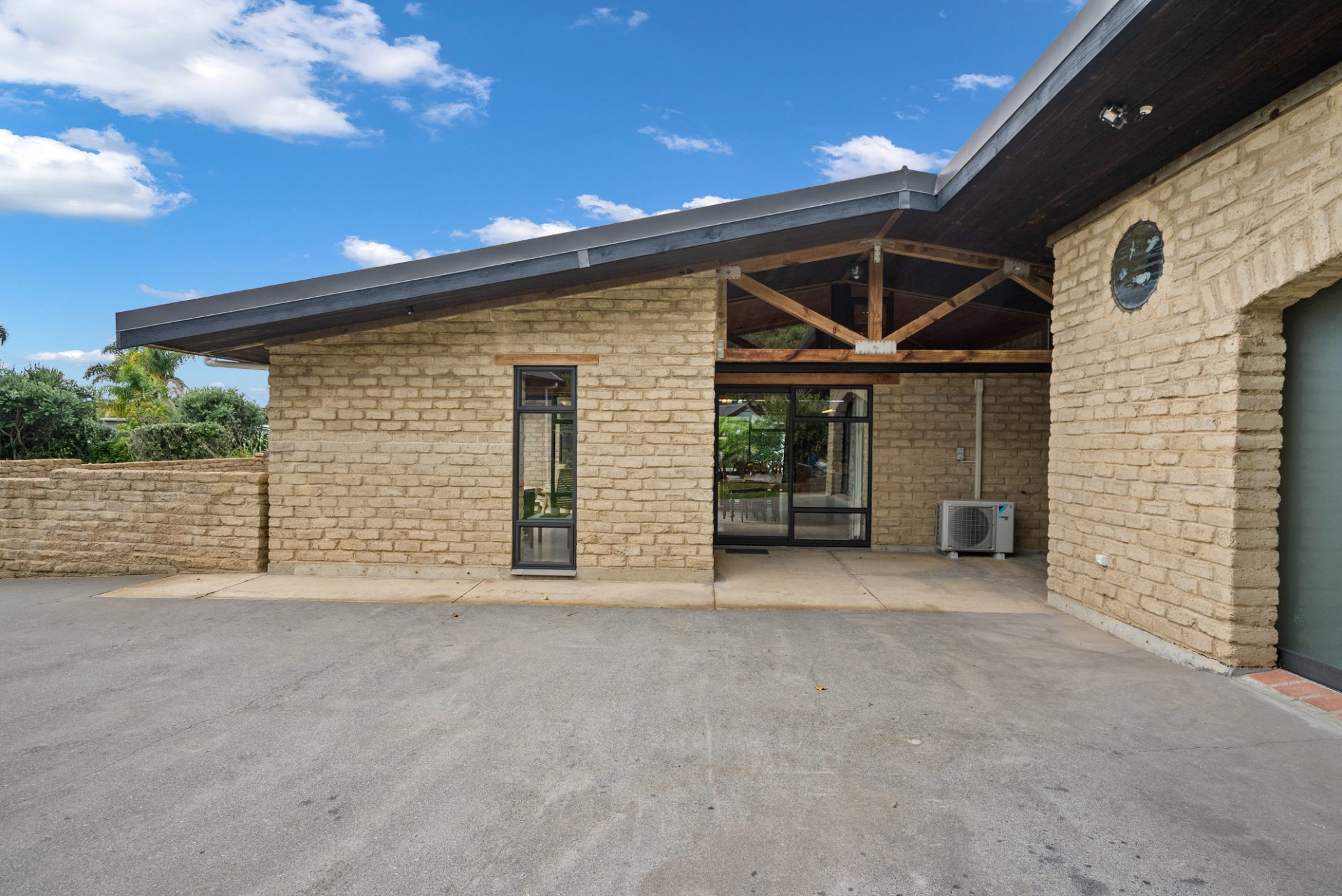 Perfect on Matapouri - Eco Friendly Home — slide 27