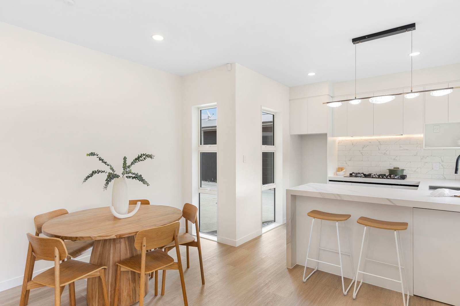 Brand New Home with Elevated Views — slide 6