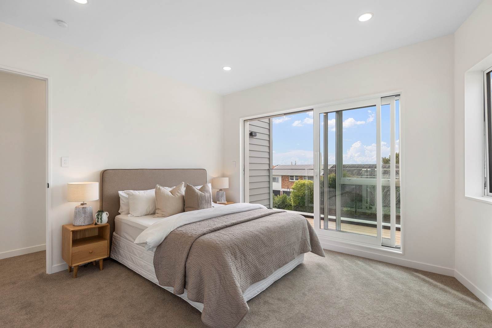 Brand New Home with Elevated Views — slide 12