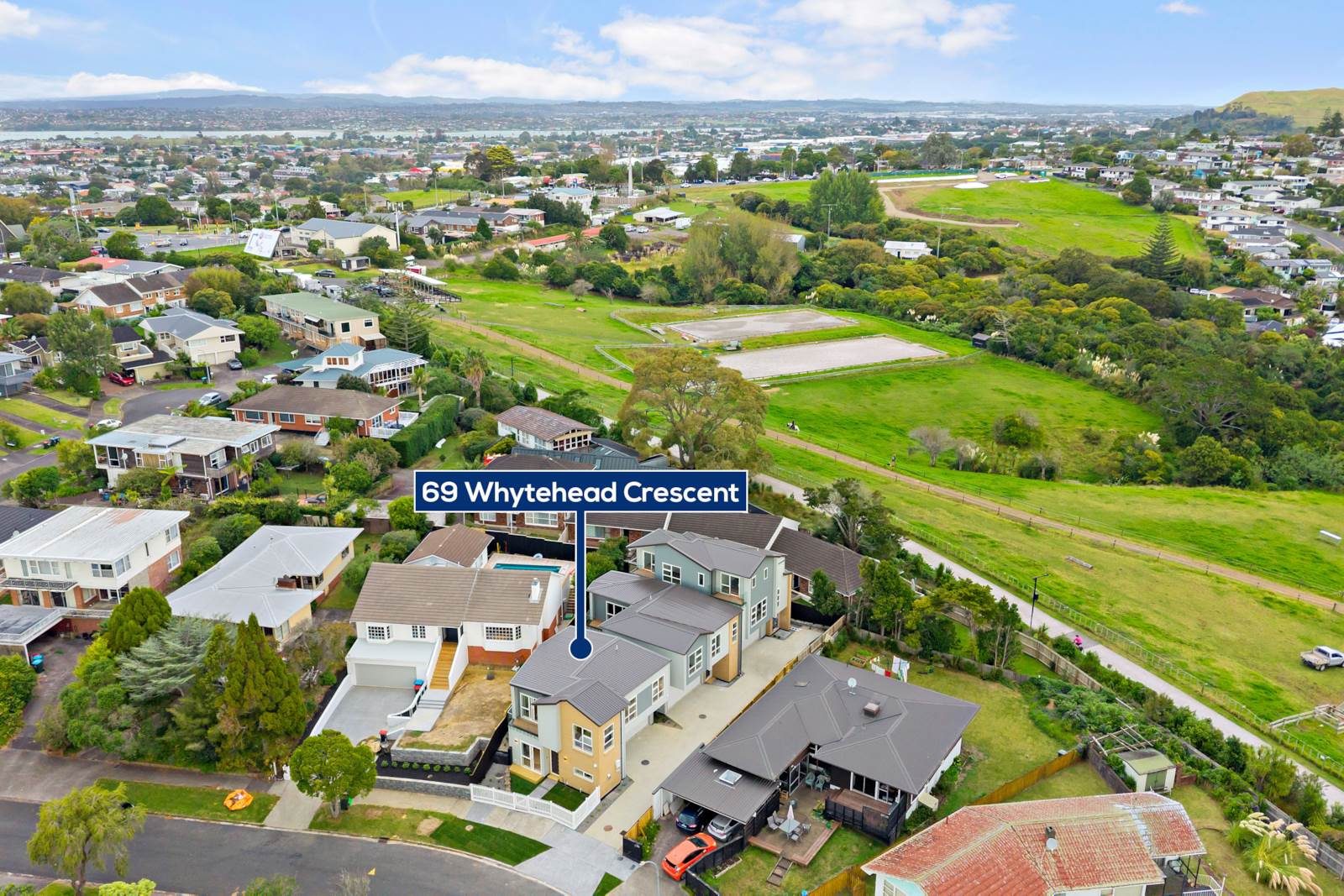 Brand New Home with Elevated Views — slide 22