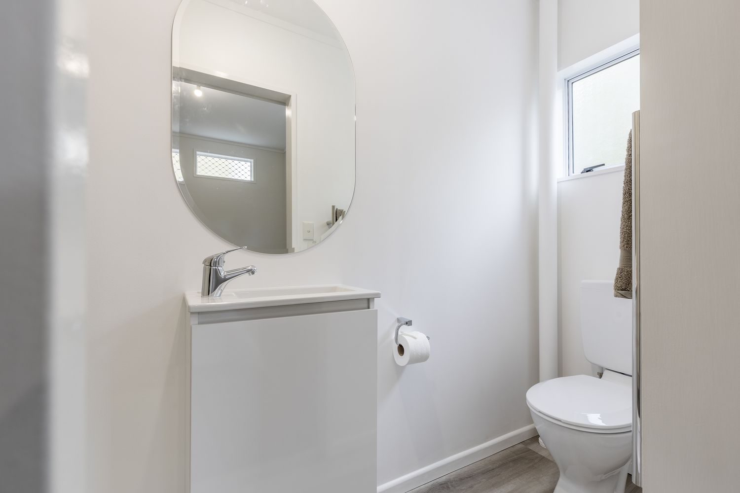 Renovated - Enjoy Yourself Now or Rent @$440 PW! — slide 17