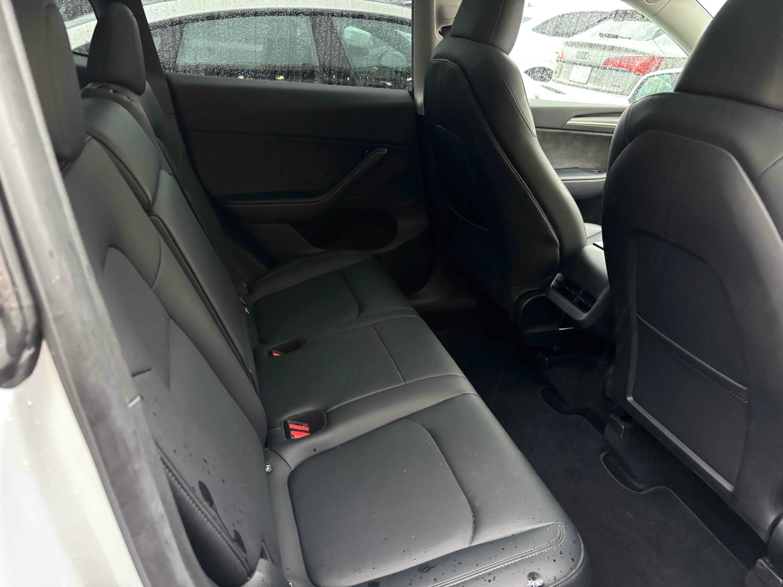 Tesla Model Y Long Range | AWD l Autopilot l Glass Roof - GreenWise Cars