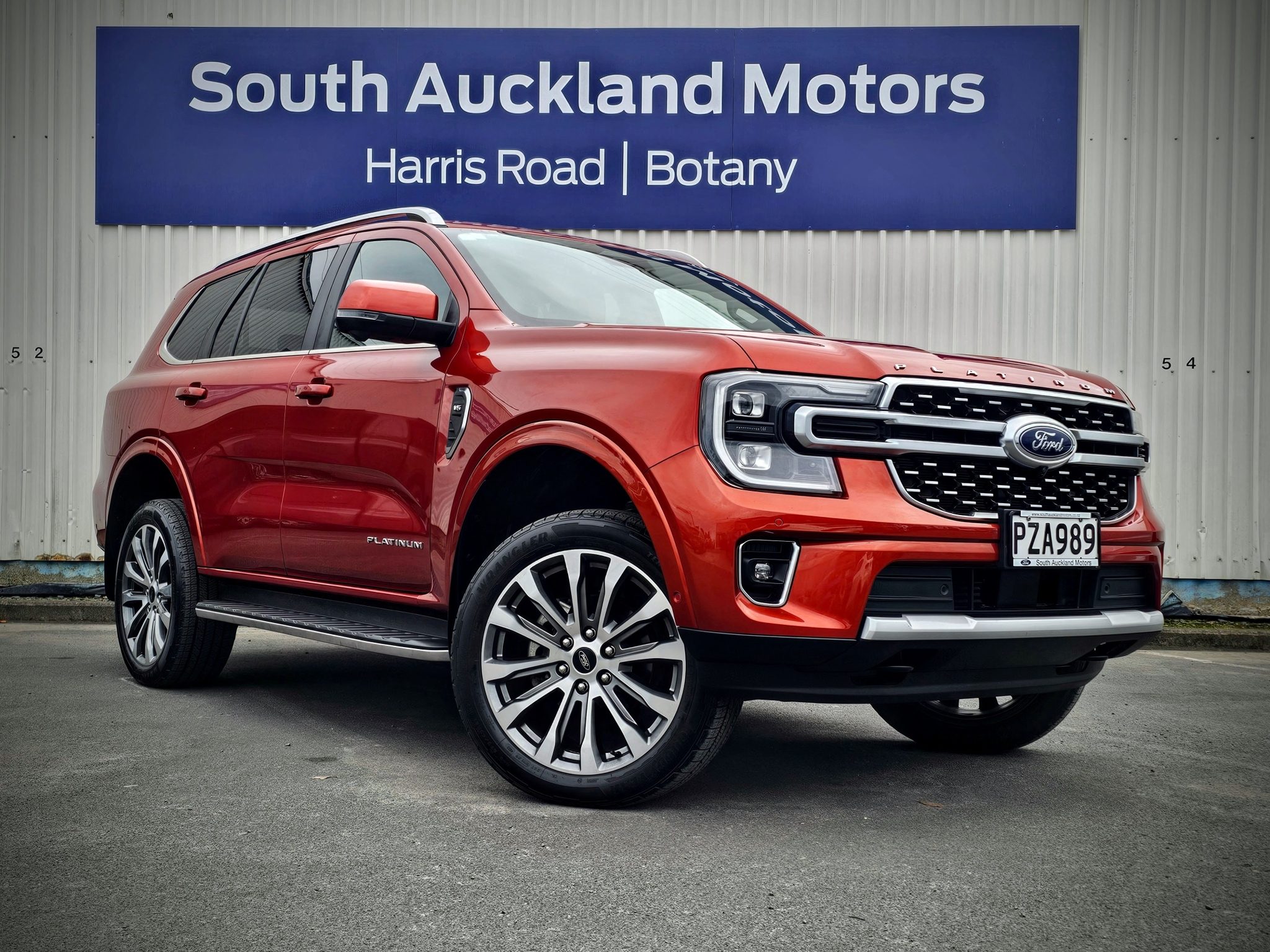 2023 Ford Everest Platinum V6 3.0D 4WD | Trade Me Motors
