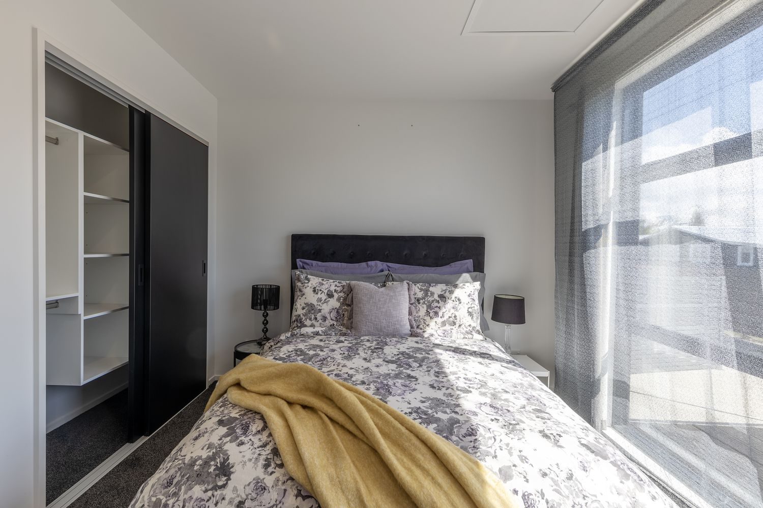 Freehold Modern Living, Sun-Soaked & Smart — slide 13