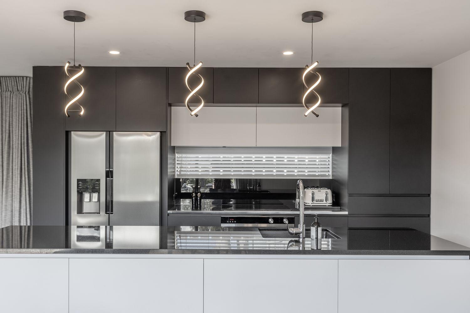 Freehold Modern Living, Sun-Soaked & Smart — slide 9